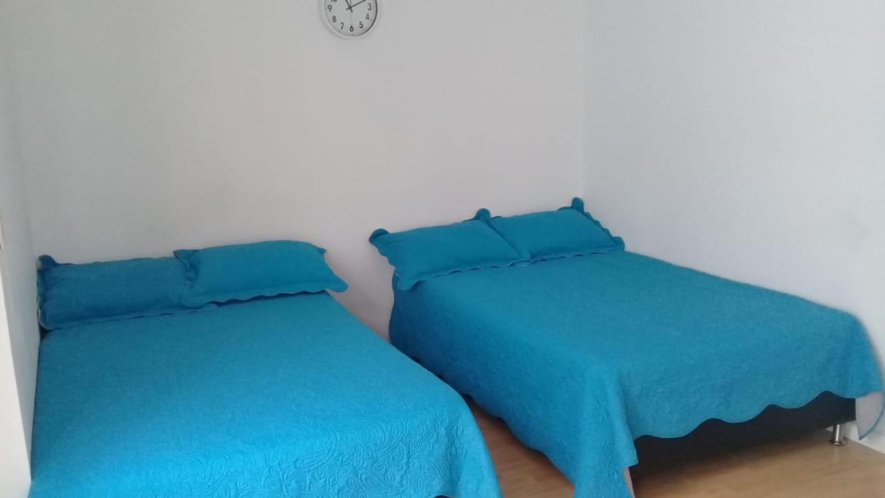 Hostal Y Spa Calle Doce Меделин Екстериор снимка